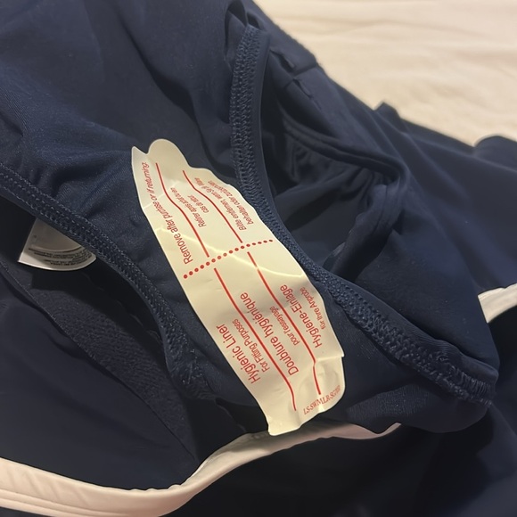 Lands End Women's Tugless High Neck Swim Dress Swimsuit NWT - Picture 13 of 13